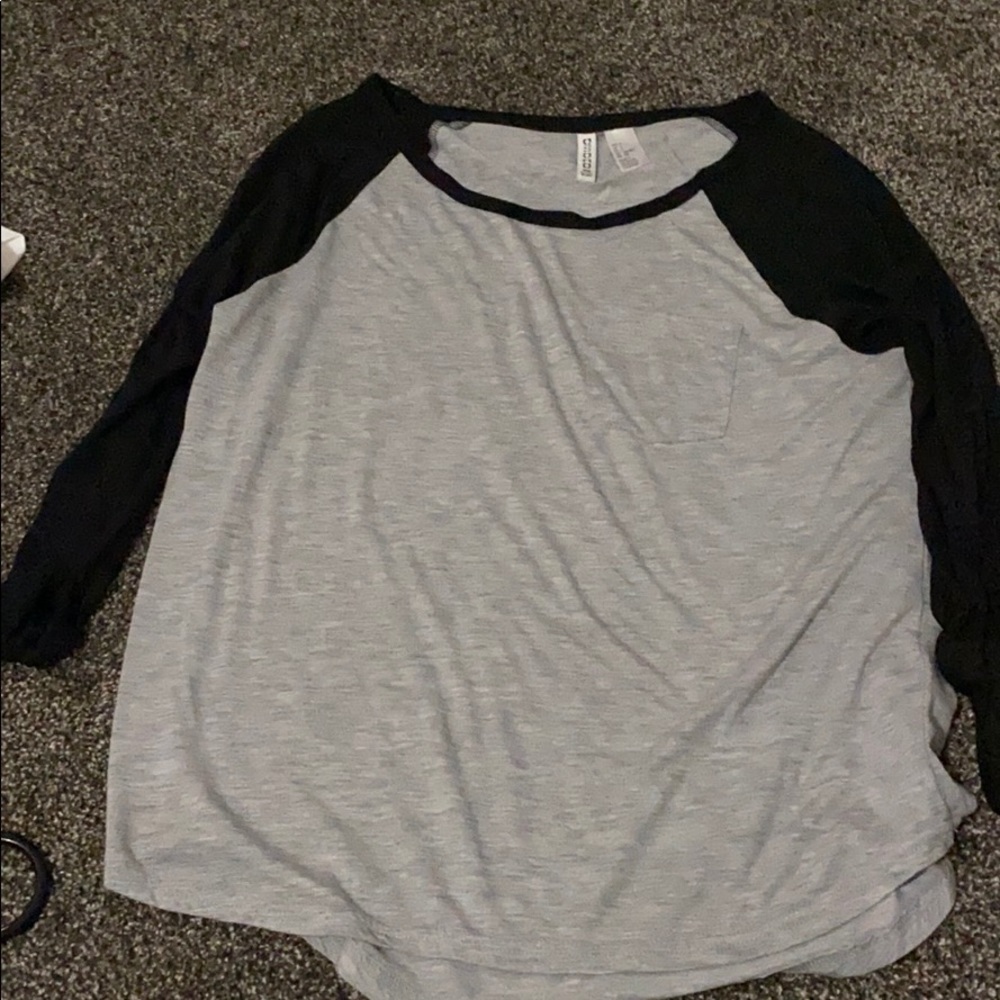 Raglan baseball tee